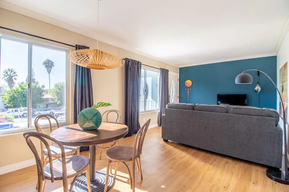 Cozy Apts Mission Bay by WanderJaunt