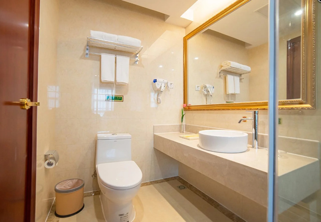 Vienna Hotel Zhejiang Huzhou Changxing Mingzhu Road