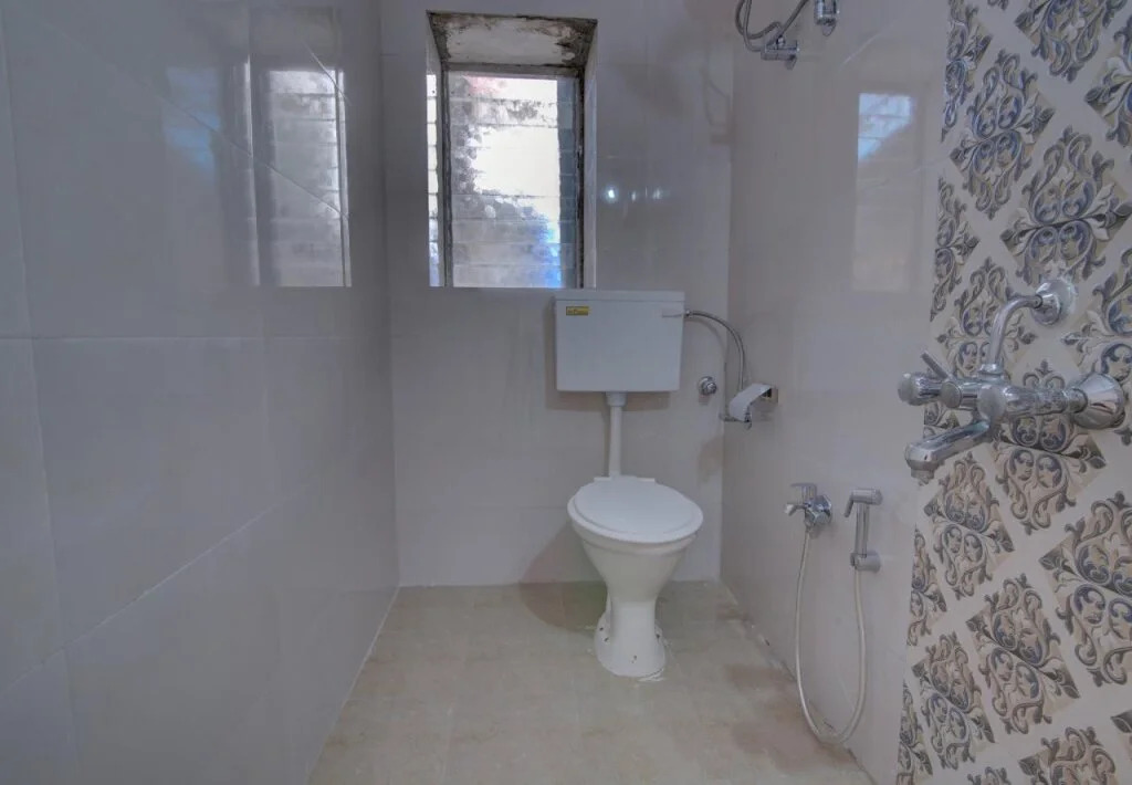 Ashu Bini Hospitality Gokul Dham Film City By OYO Rooms