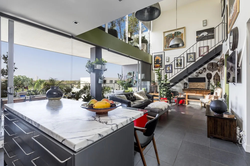 Waterloo Two Storey Garden Penthouse Apartment