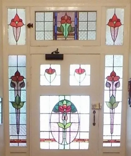 The Colonial House