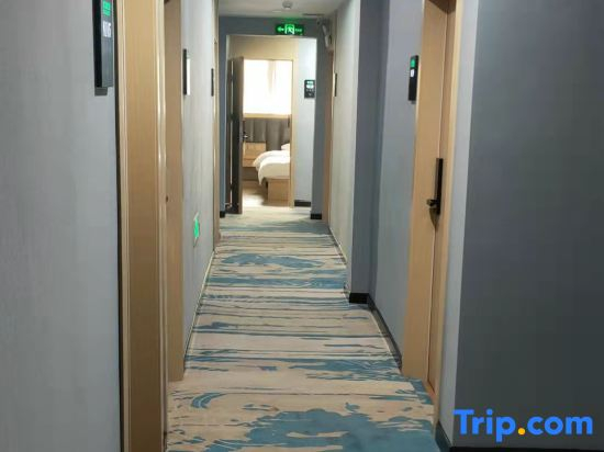 Komi Hotel (Beijing Wendu Water City)