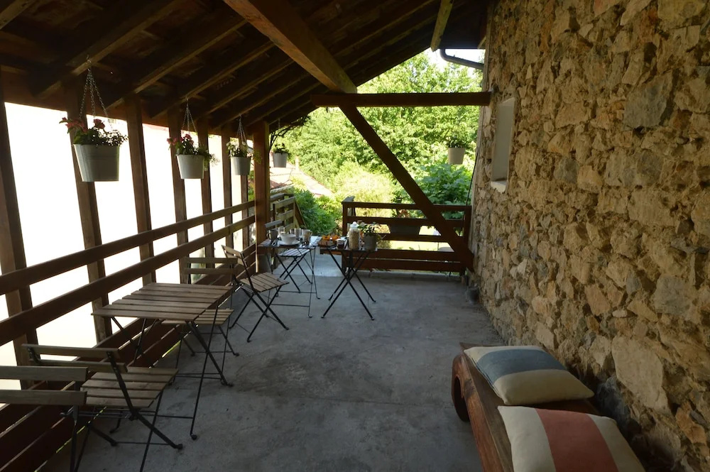 Maison Maliga J&G House