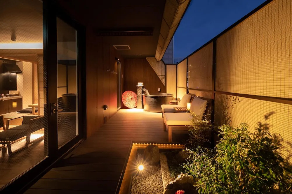 KONJAKUSO Osaka Dotonbori "SHOSHI" "GŌYAKUYA"SPA Stay