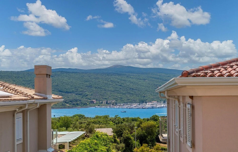 Beautiful Home In Kornic