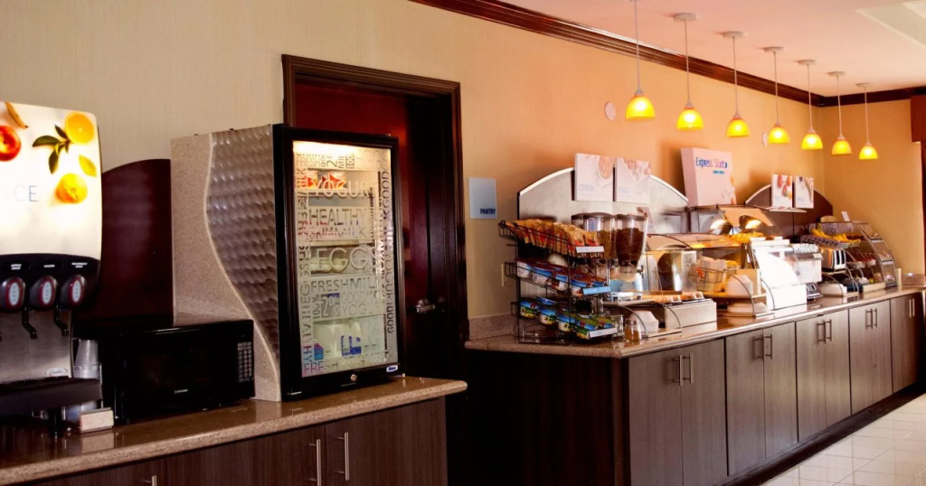 Holiday Inn Express Hotel & Suites Waller by IHG