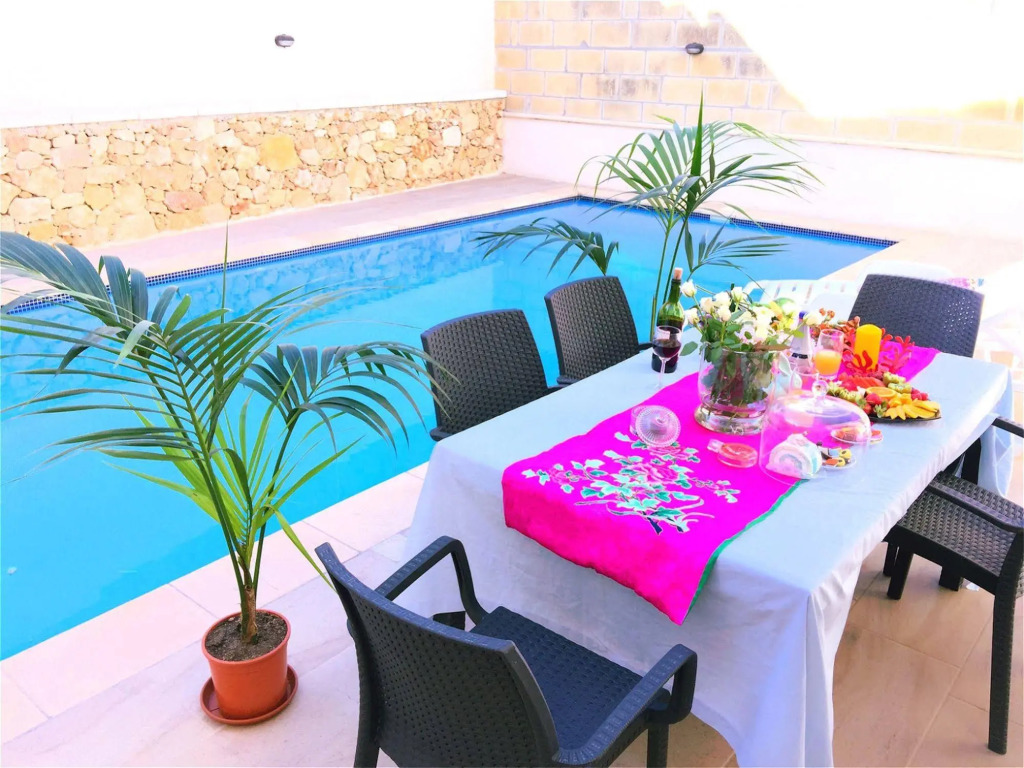 Blue Holiday Ramla