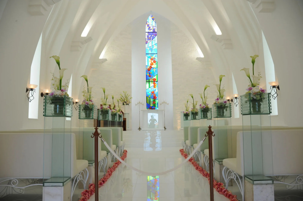 Kanucha Bay Hotels & Villas