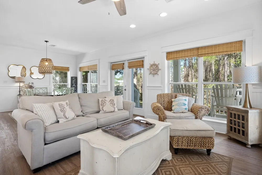 Seas The Day 4 Bedroom Home by RedAwning