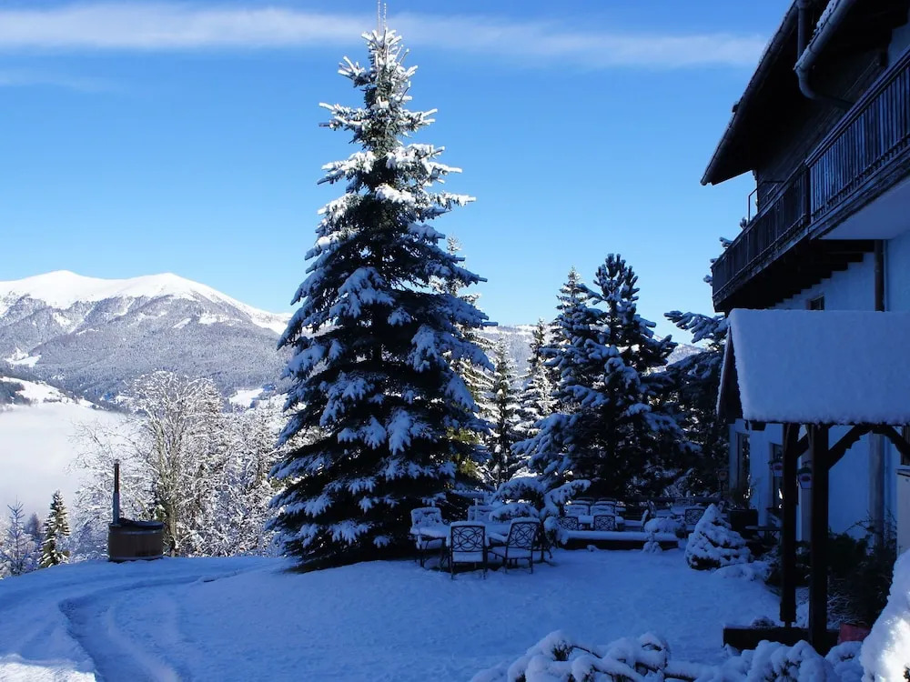 Spacious Villa in Afritz am See With Sauna