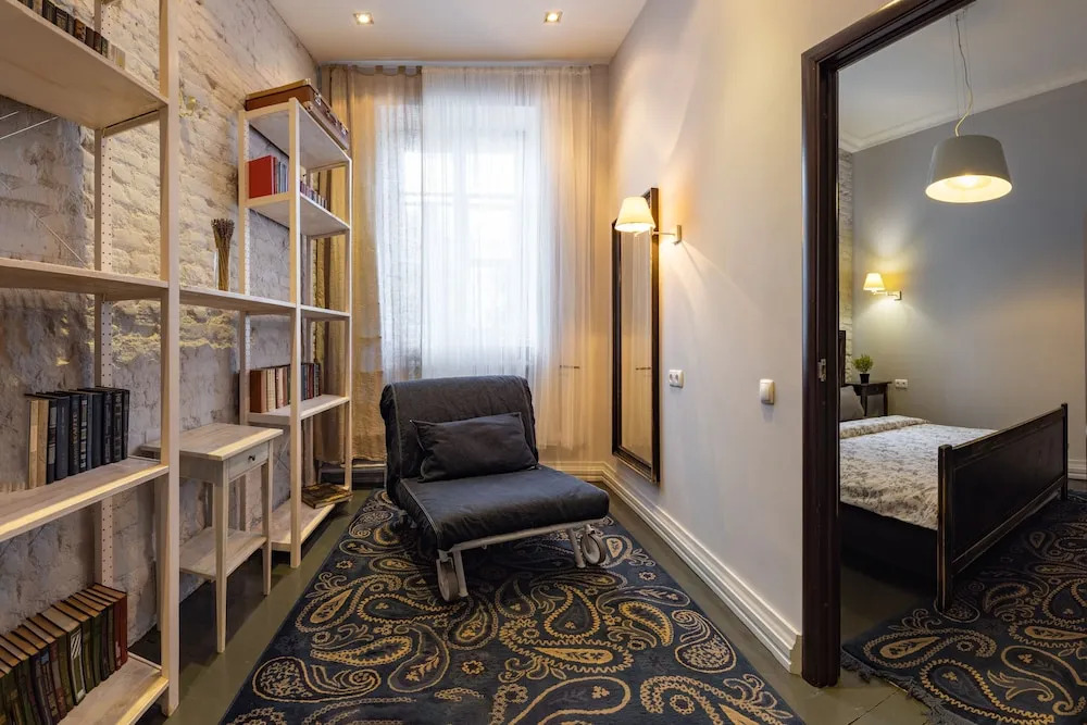 PaulMarie Apartment near Nezavisimosti