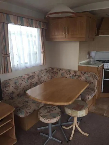 8 Berth Caravan Tp49 On The Golden Palm Chapel St Leonards