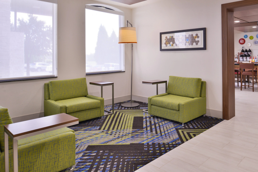 Holiday Inn Express Hotel and Suites Mesquite by IHG