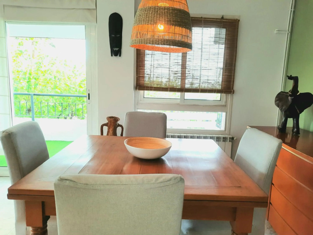 Bright near the beach & Barcelona - Apartment