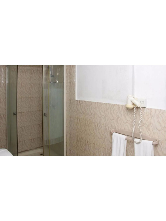 Vista Rooms near Negombo Beach 11
