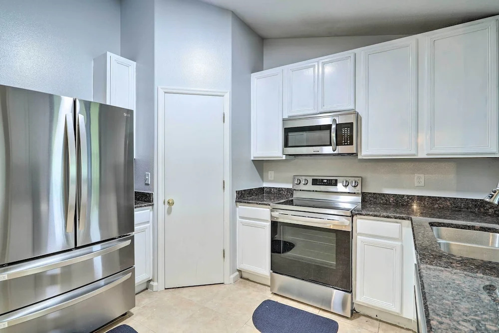 Charming Palm Bay Retreat w/ Spacious Yard!