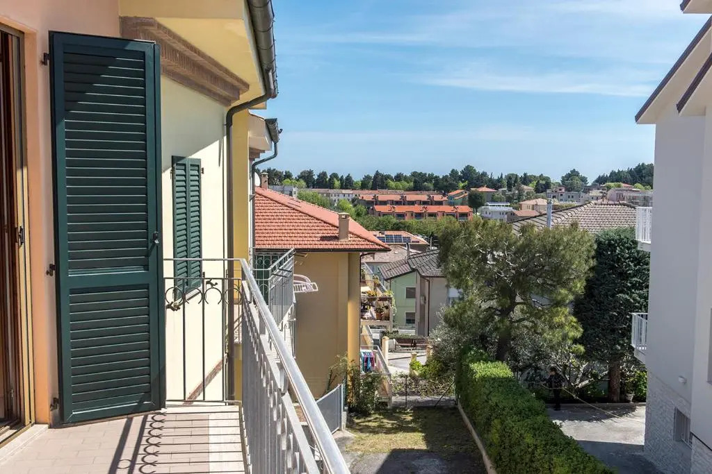S130 - Sirolo, Deliziosa Villetta Con Terrazzo