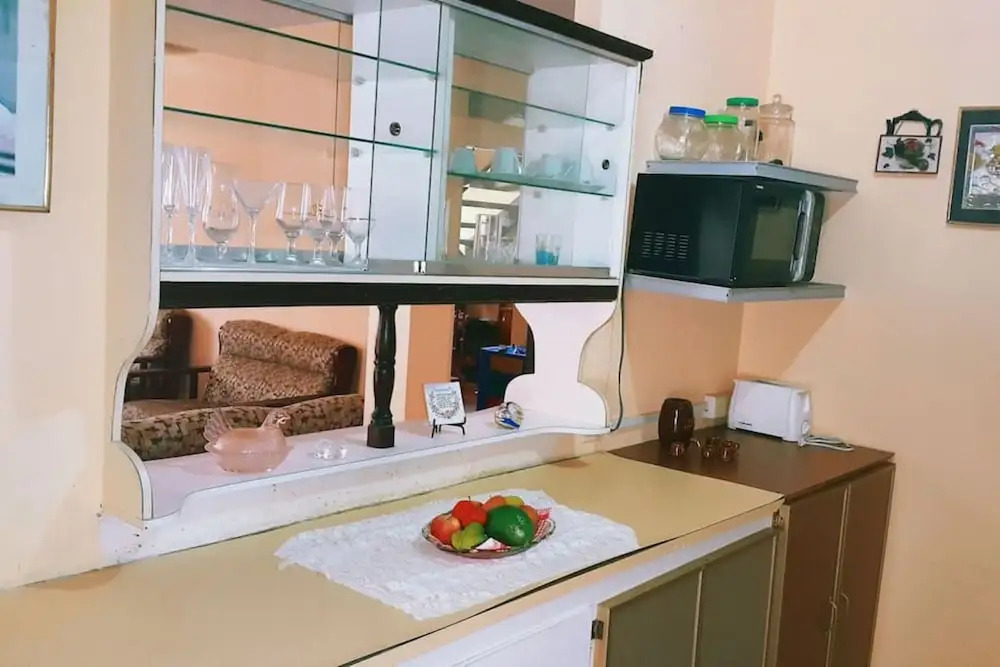 Spacious Apartment near Mall