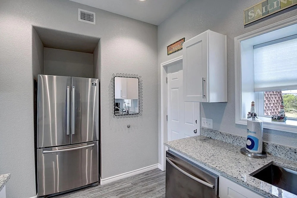 Island 46 3 Bedroom Condo