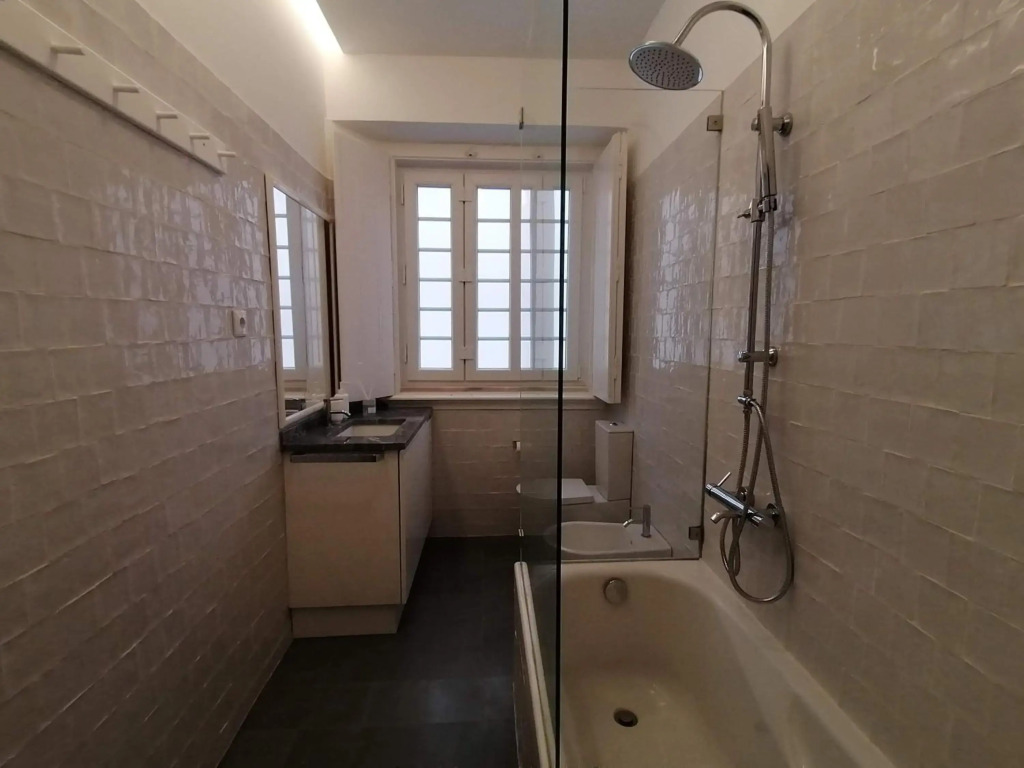 Stunning Apartment Marquês de Pombal