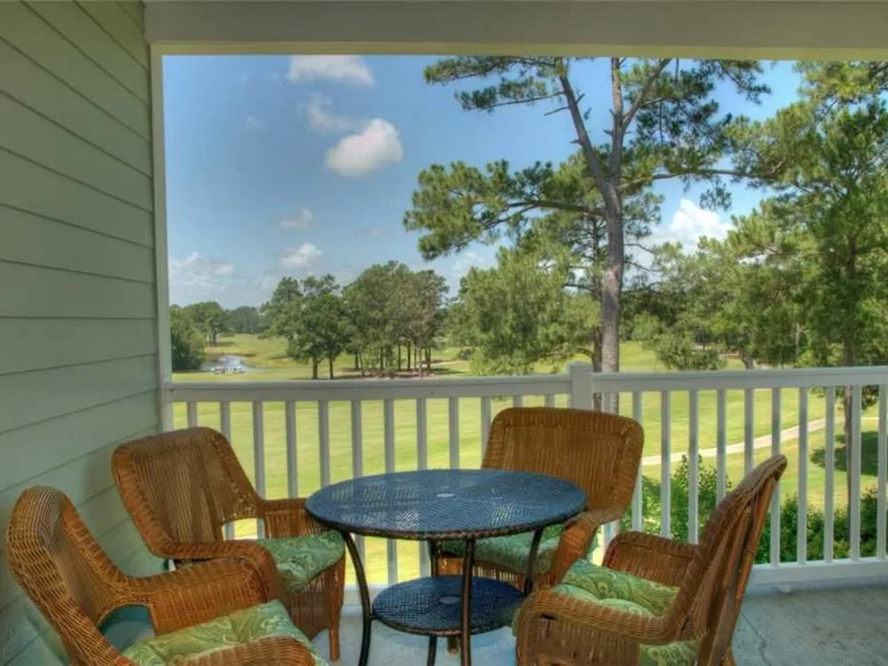 Magnolia Pointe 105 4882 3 Br Condo by RedAwning