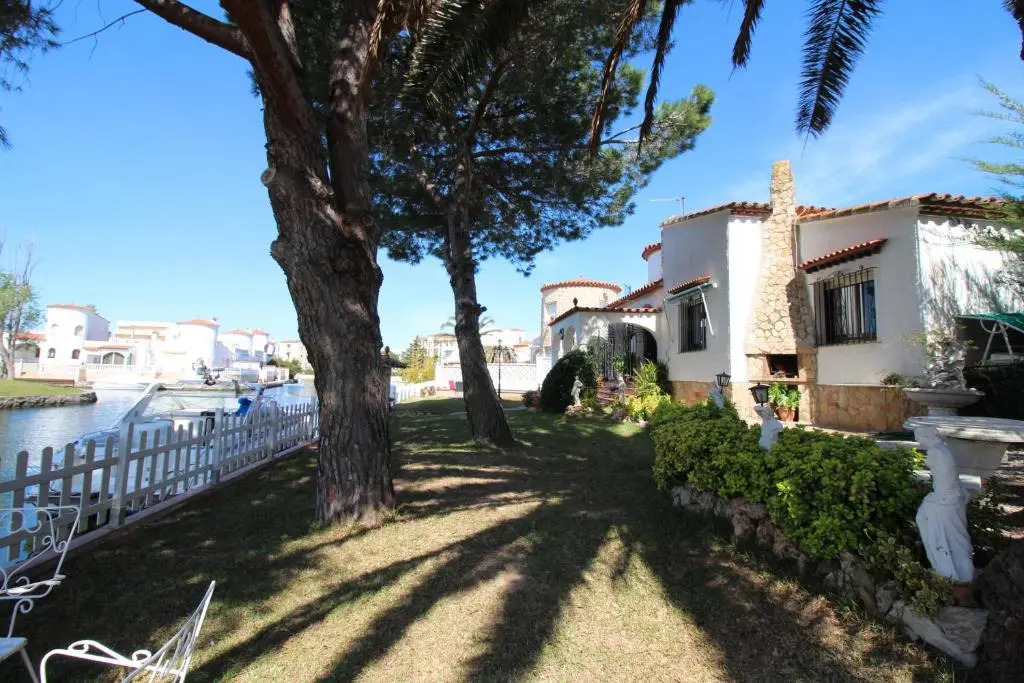 Basic Confort Casa Tordera 24e