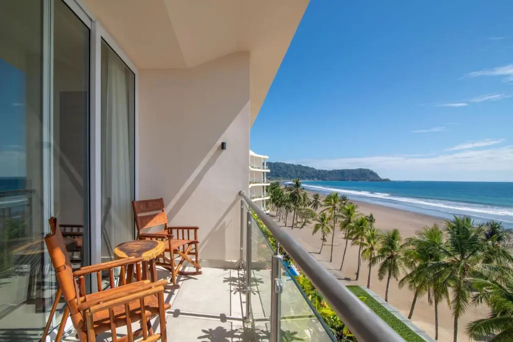 Claritas Beach Bar & Resort, WorldHotels Elite