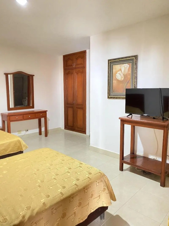 Hotel Cinera