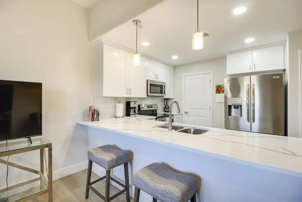 Central Tucson Condo w/ Community Pool + Hot Tub!