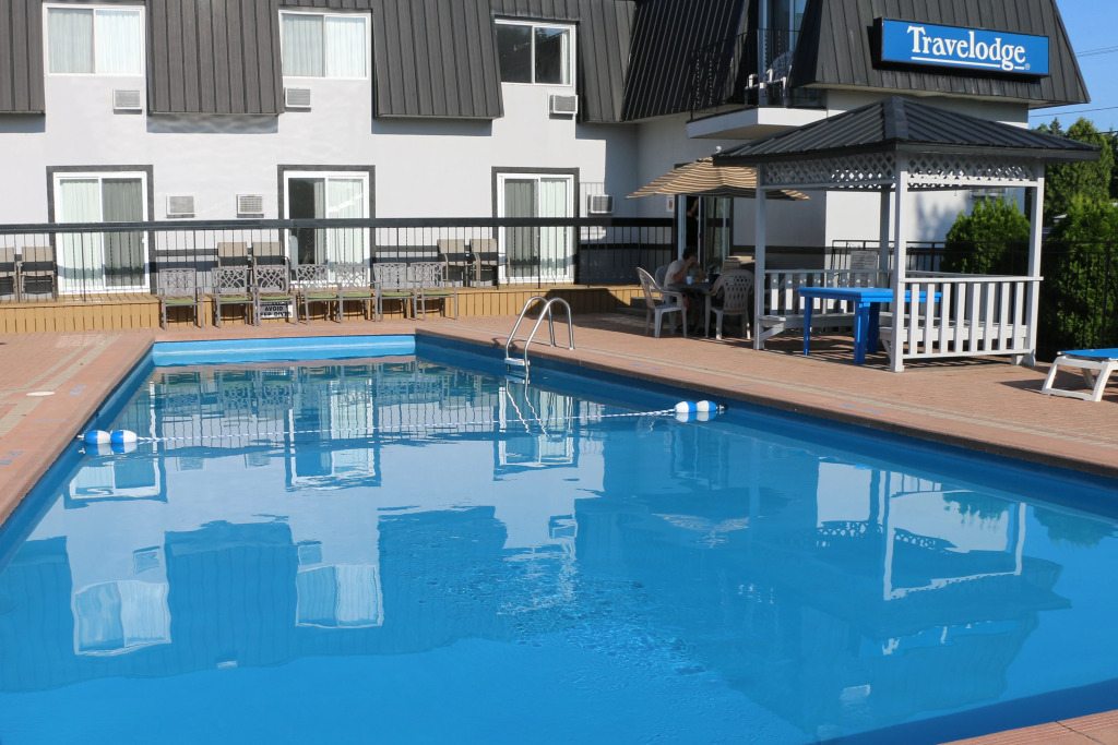 Days Inn by Wyndham Hutchinson