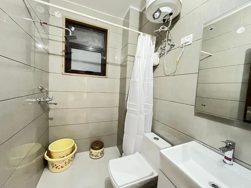 BedChambers Serviced Apartment, Medicity