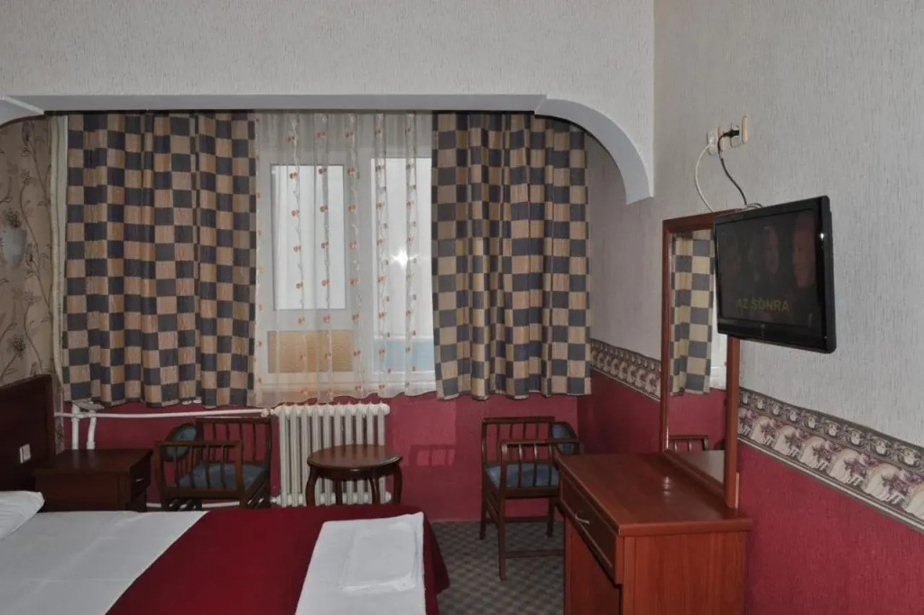 Saray Hotel