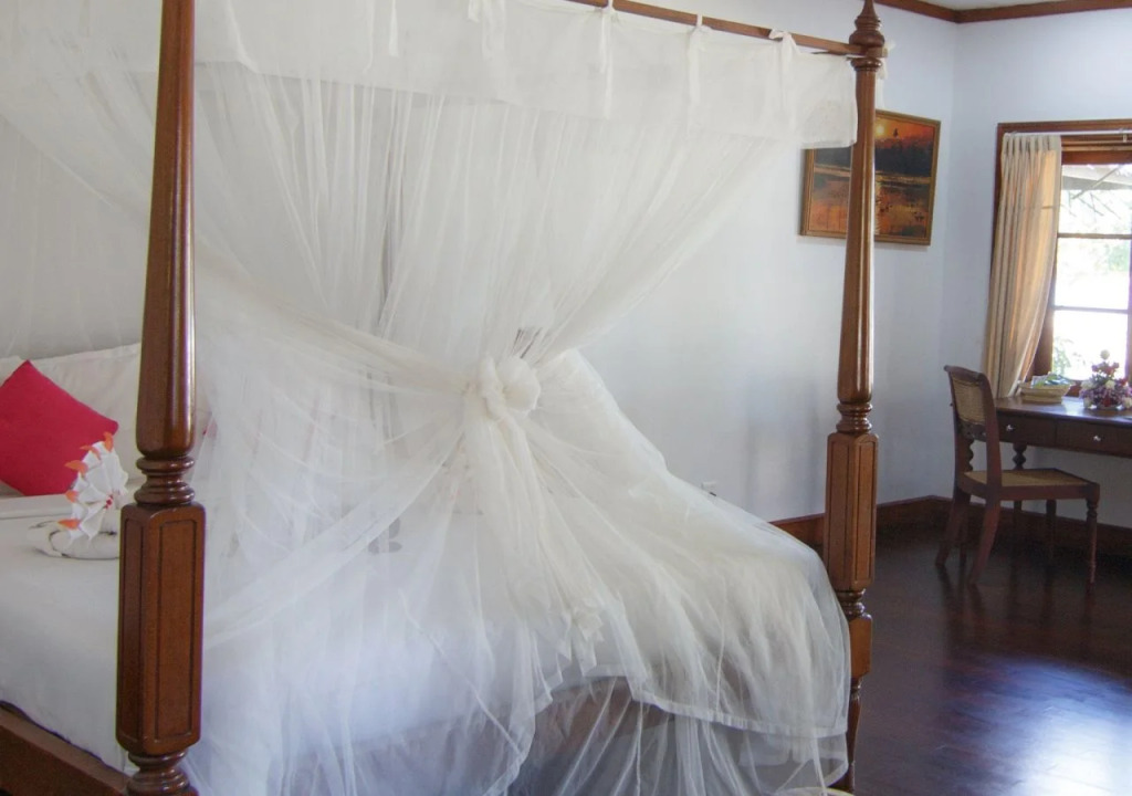 Central Hotel Ngwe Saung