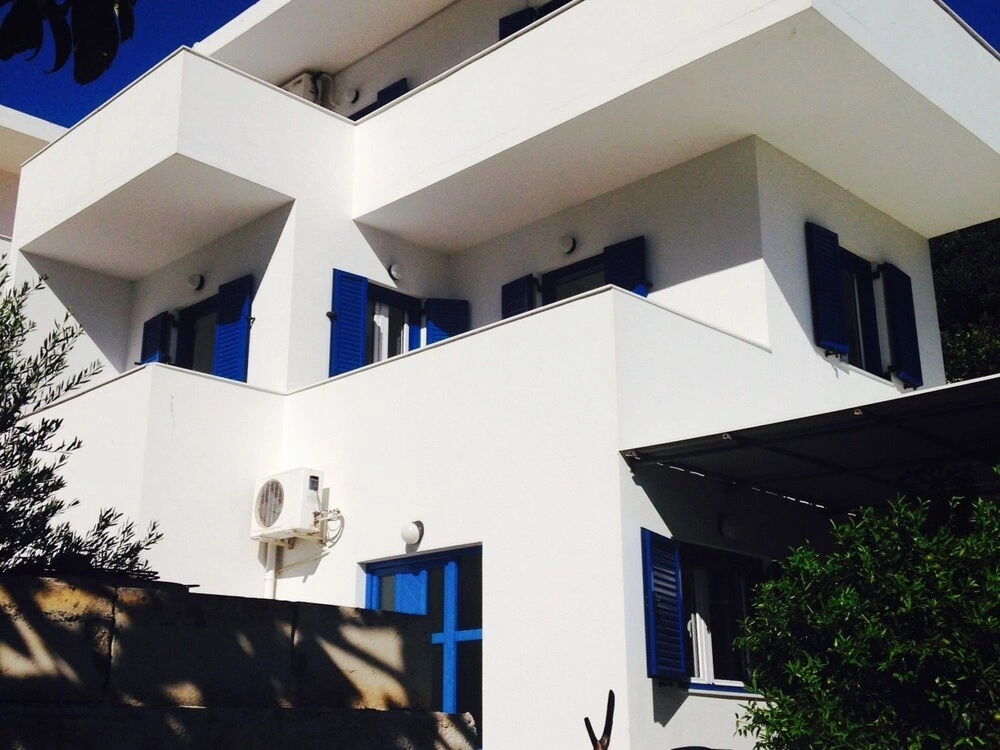 Detached Villa in Beautiful Agia Fotia Bay, Few Minutes From the Sea