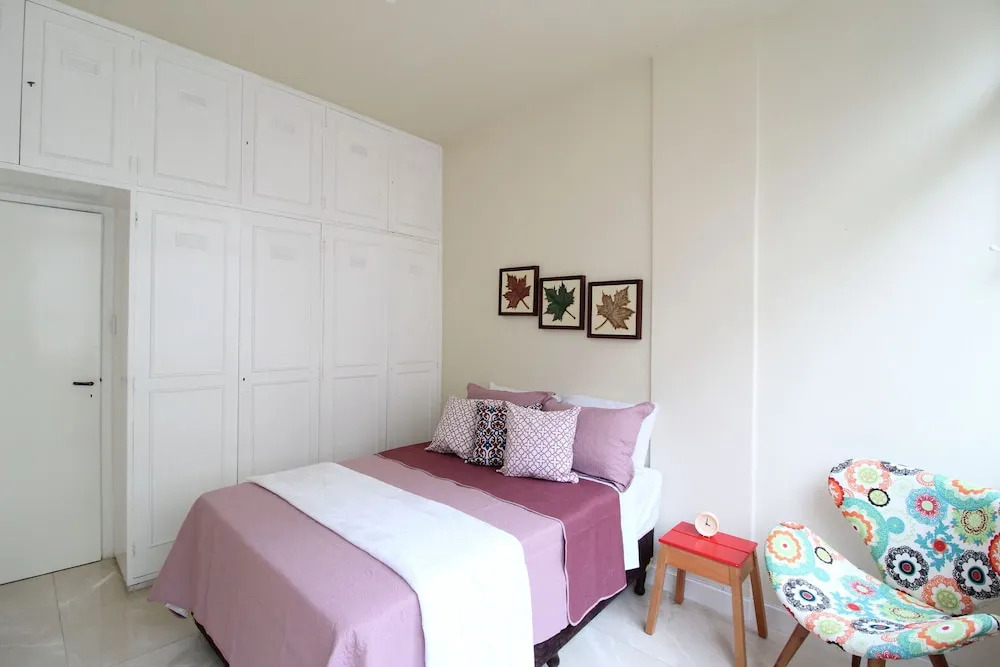 Flat in Copacabana 4 Minutes From the Beach Sf704