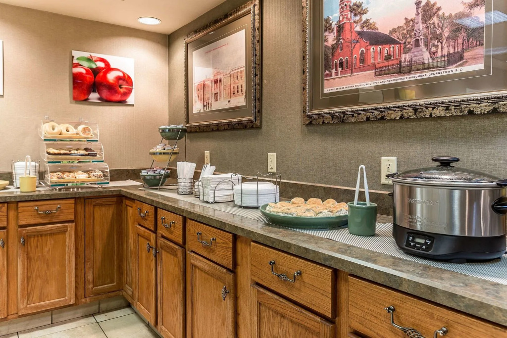 Quality Inn & Suites Georgetown
