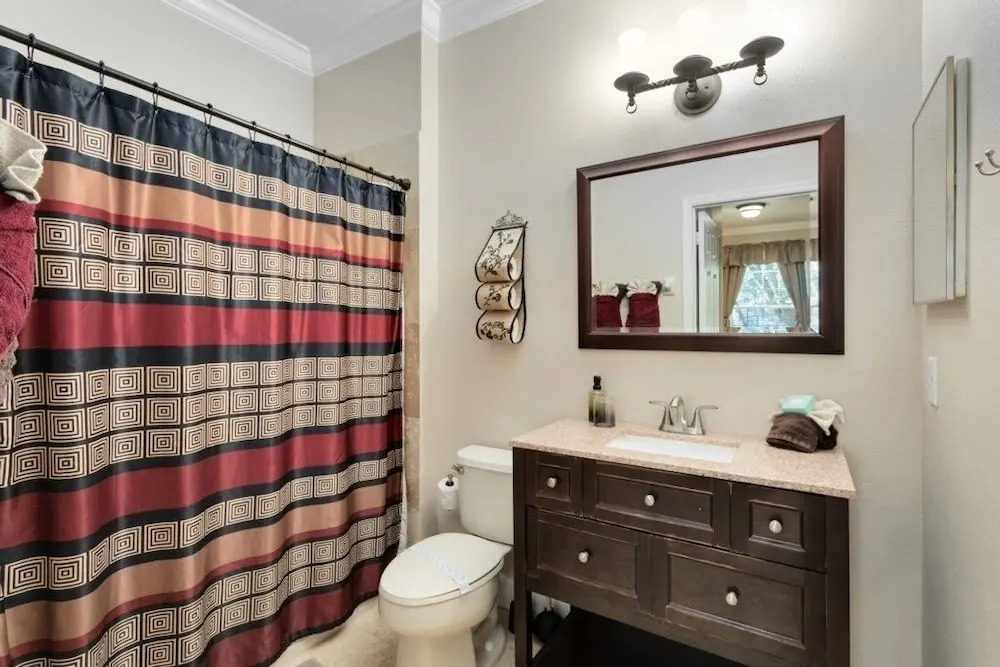 Spacious 3 Bed, 2 Bath Condo In Gated Community 3 Bedroom Condo by RedAwning