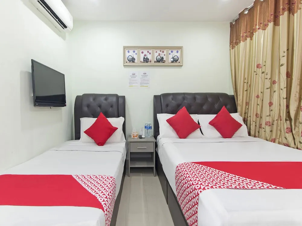 OYO 444 KL Empire Hotel