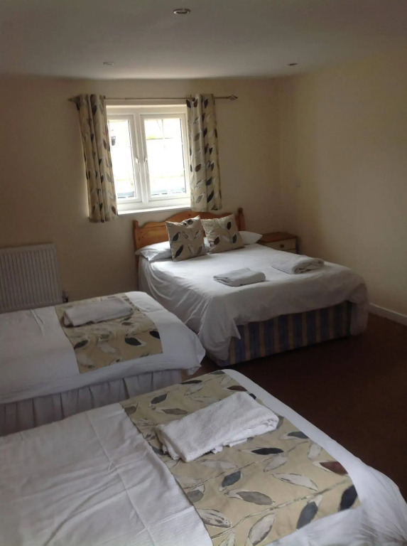 The Glan Yr Afon Inn