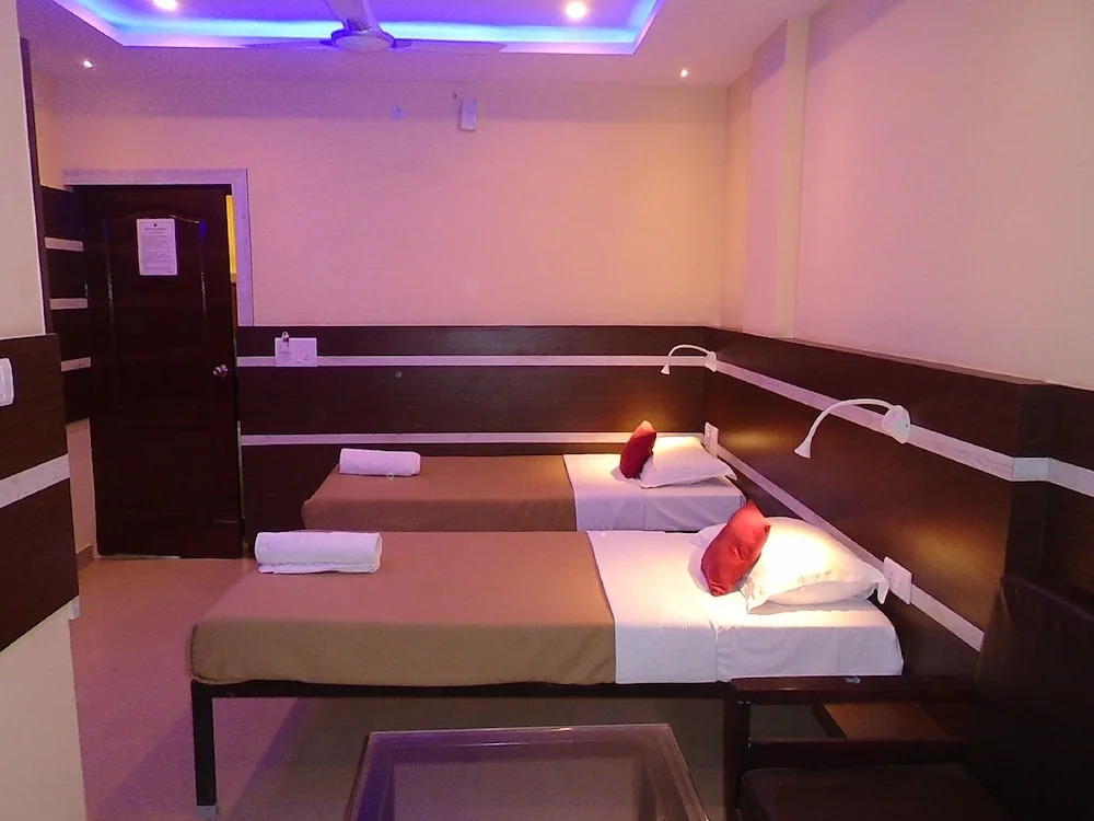 Hotel Royal Residency