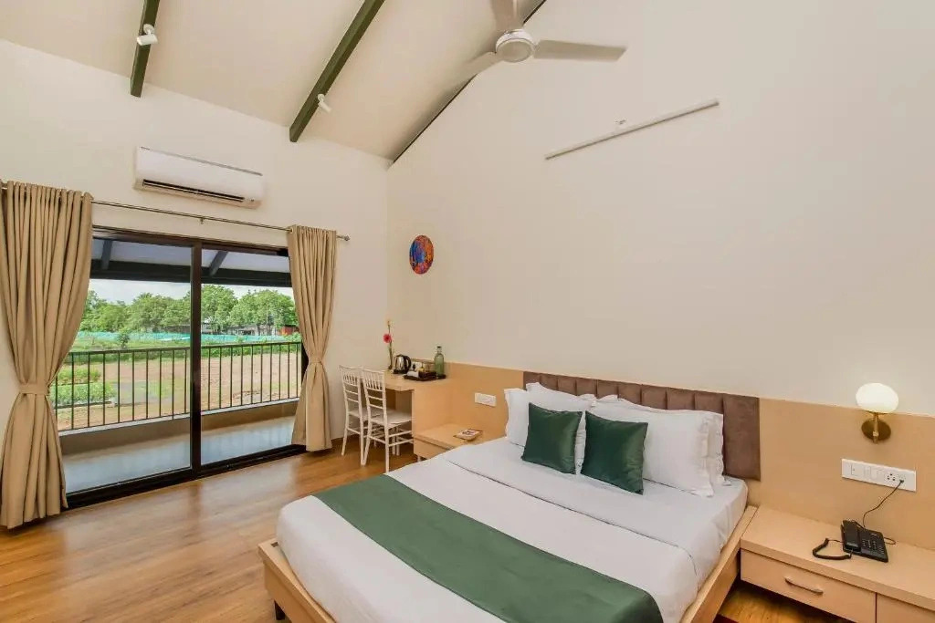 SaffronStays Amaltas - Nashik, Maharashtra