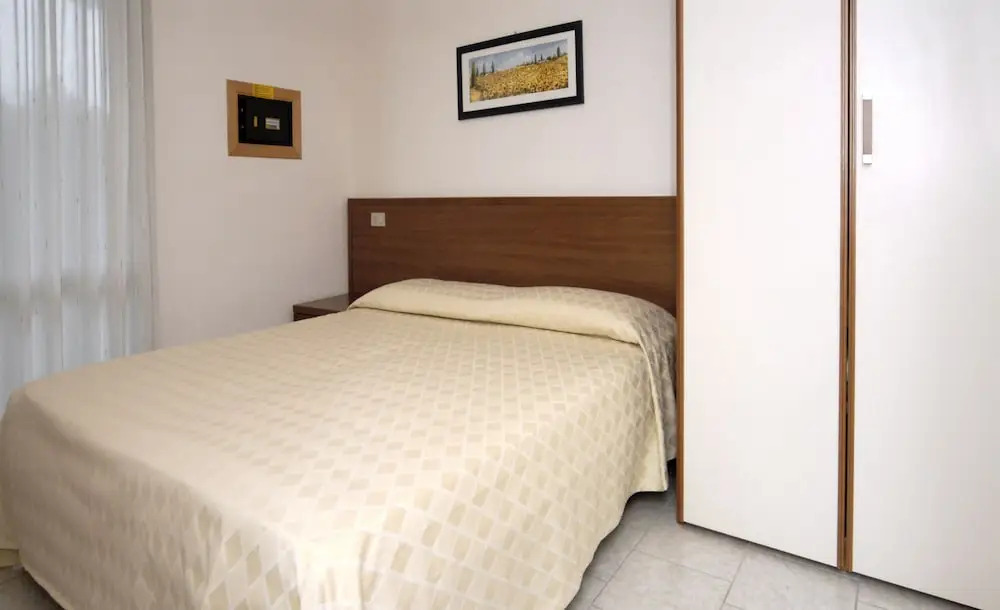 Sunny Beach Getaway for 6 Guests in Bibione