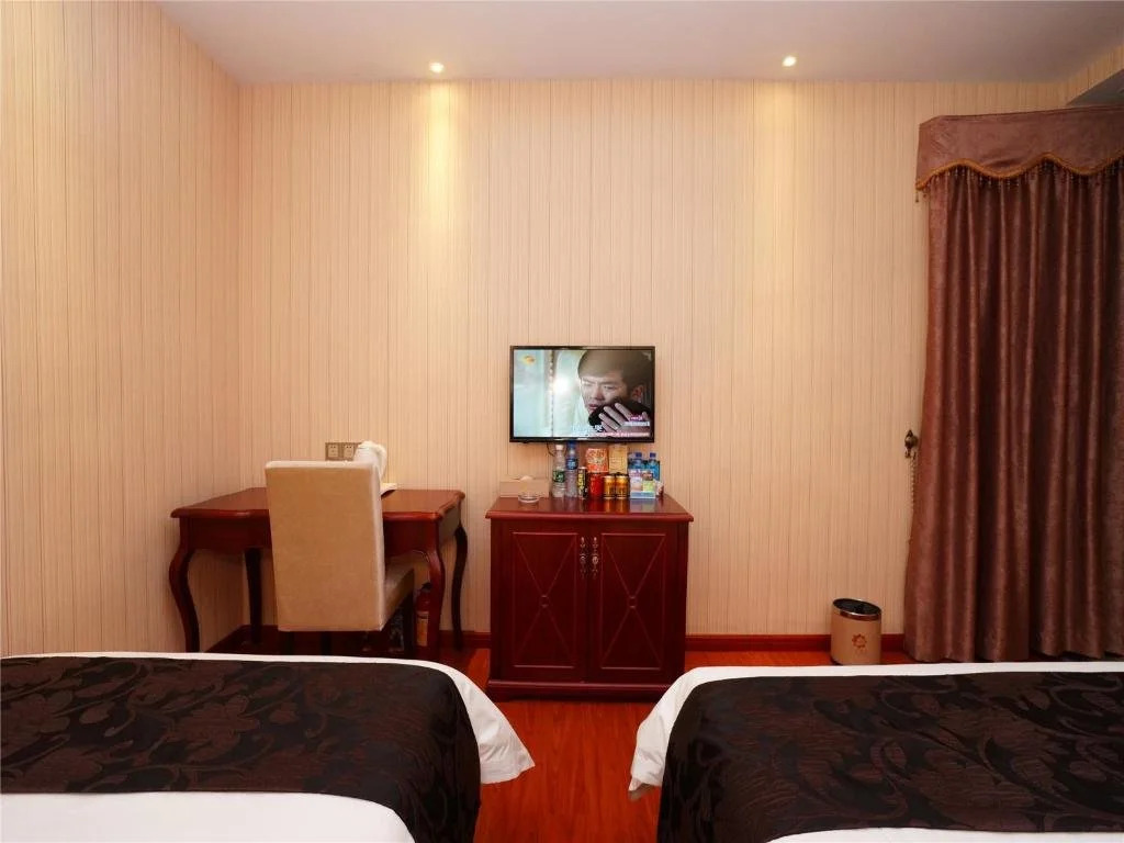 Huigang Hotel