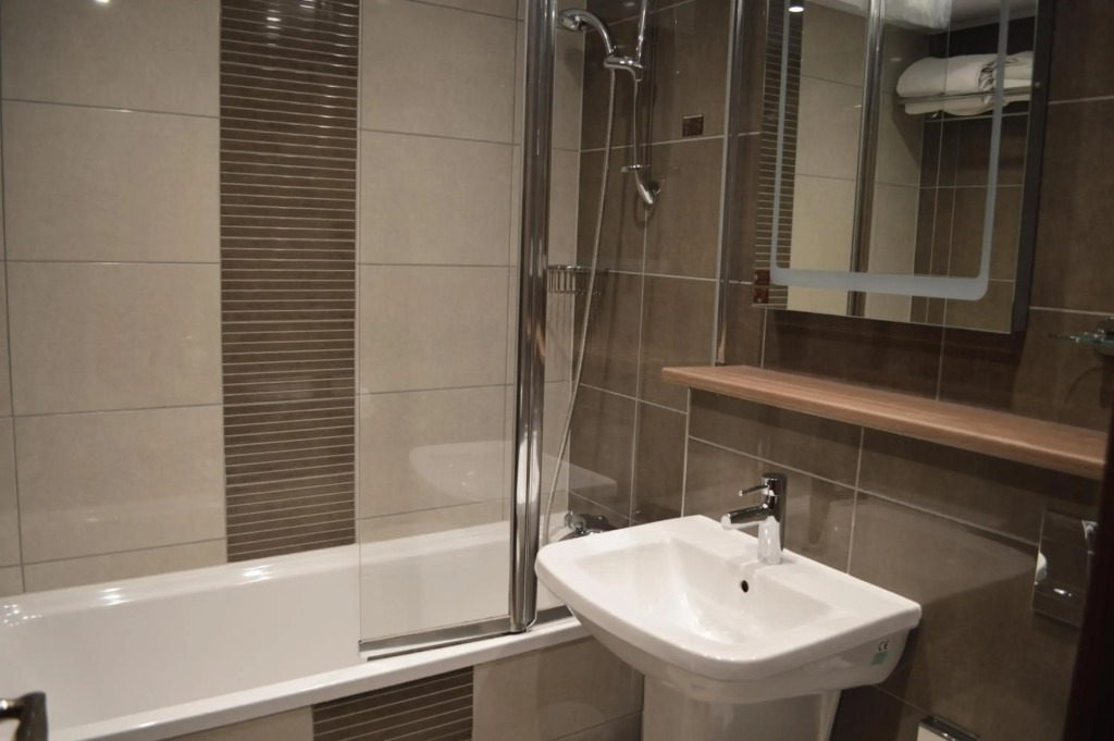 Cruachan Hotel