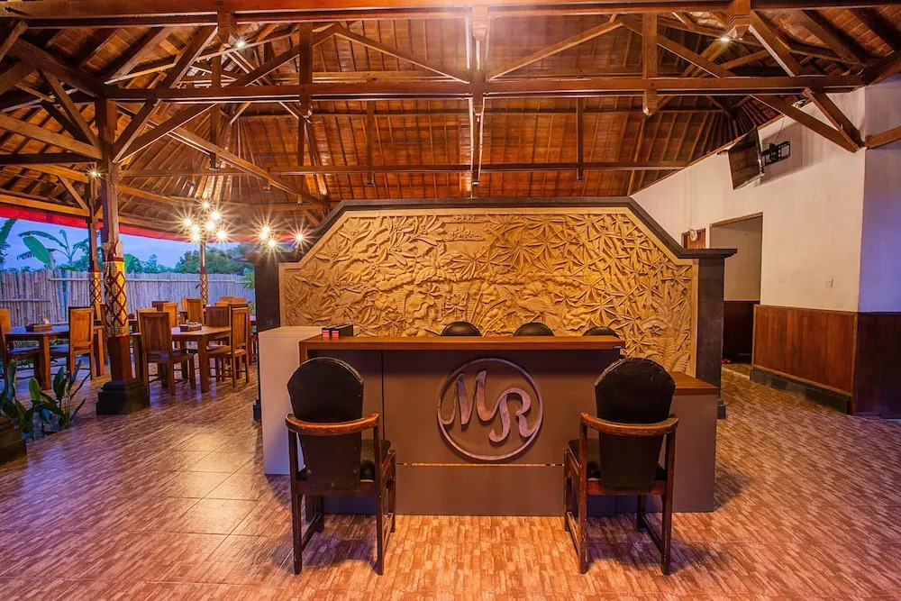 Maharatu Bungalows & Bar Lembongan