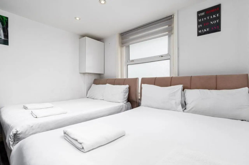 Whitechapel Grand