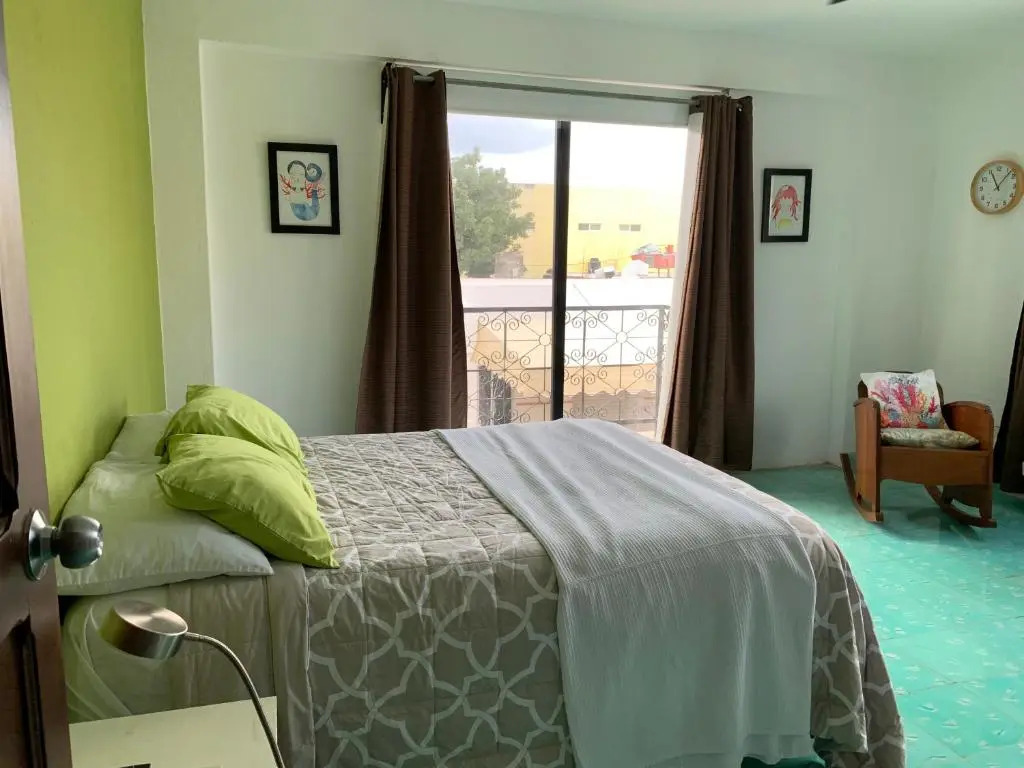 CoCo 2 Spacious Apartment Downtown with Garden