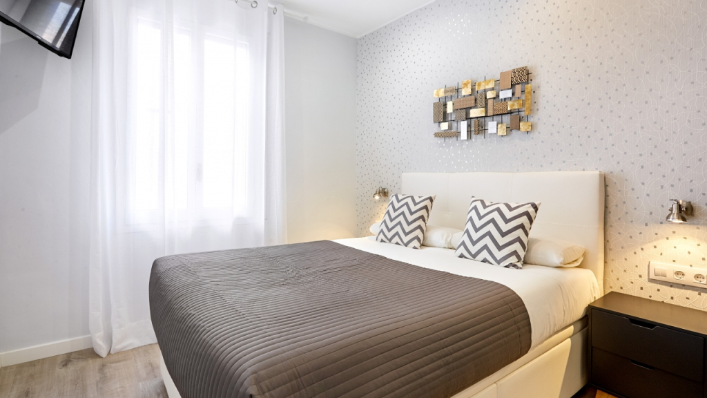 UD - MA31 Apartment with terrace (3BR) 4 - MID STAY RENTALS