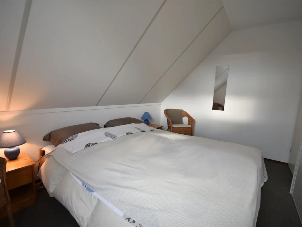 Pleasant Holiday Home in Kamperland near the Sea