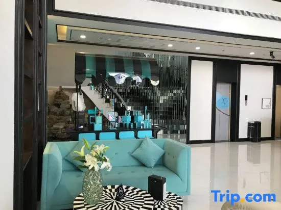Xana Hotelle Qingya Hotel (Qingdao North Station Junfeng Road Subway Station)